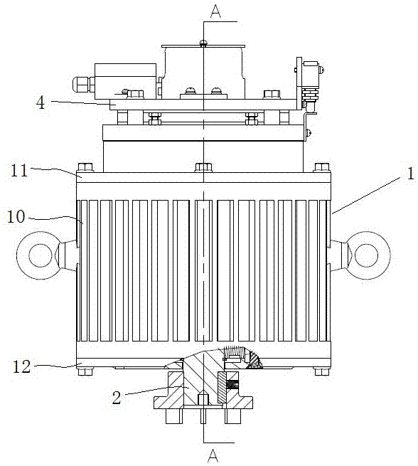 Vertical tractor and screw elevator using vertical tractor