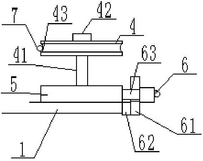 Material guiding mechanism of hook bolt forming machine