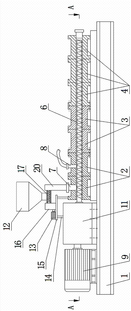 Device and method for preparing foam resin microspheres for physical sensitization of emulsified explosives