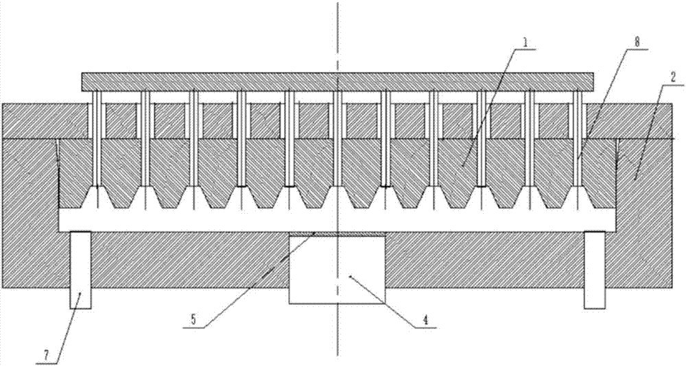 Liquid die forging die and method for jaw plate of crusher