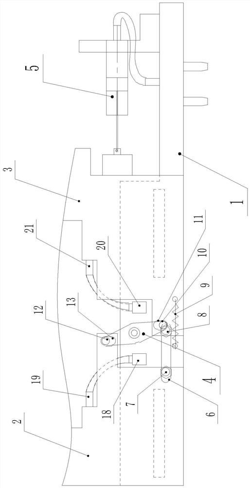 A photolithographic plate automatic feeding and unloading device for a chip photolithography machine