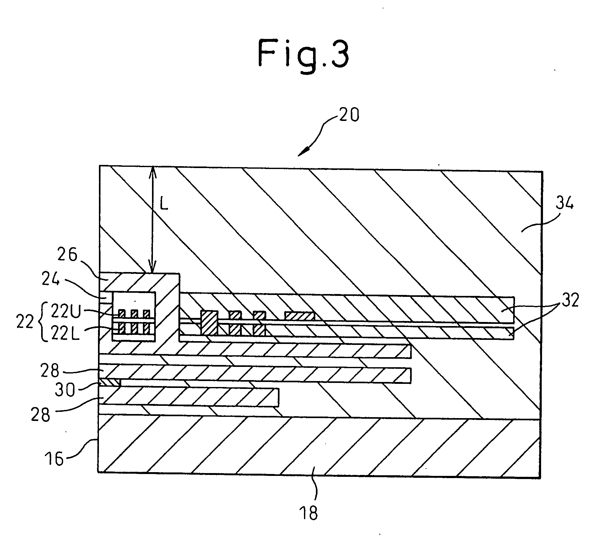 Magnetic head structure with enlarged insulating layer