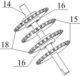 Uninterrupted collecting and discharging machine