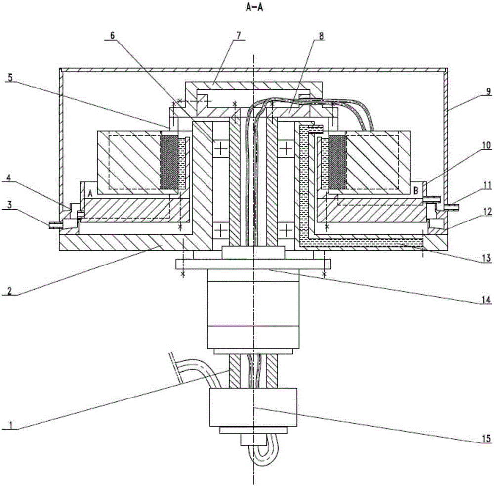 Semiconductor cooler-type centrifugal molecular distillation device