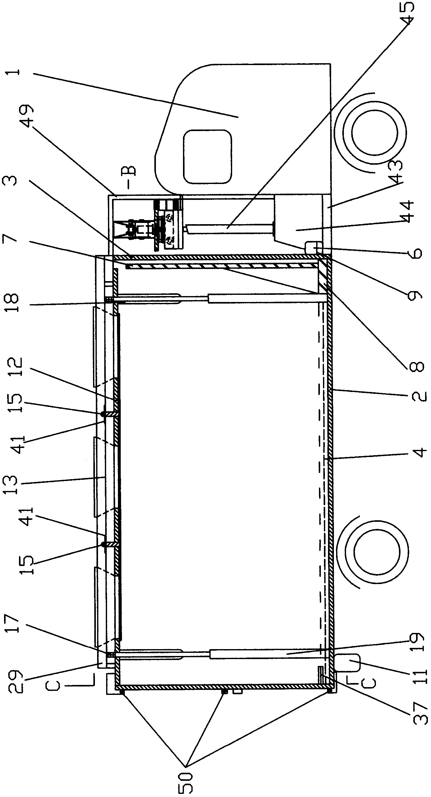 Transport vehicle for hoisting, compacting and unloading rubbish