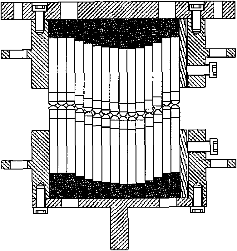 Three-dimensional curved surface die-pressing forming mold of thin-wall stamping part and press die method thereof