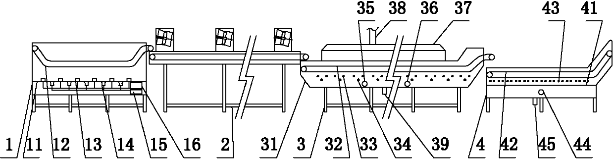 Crayfish food as well as preparation method and production equipment thereof