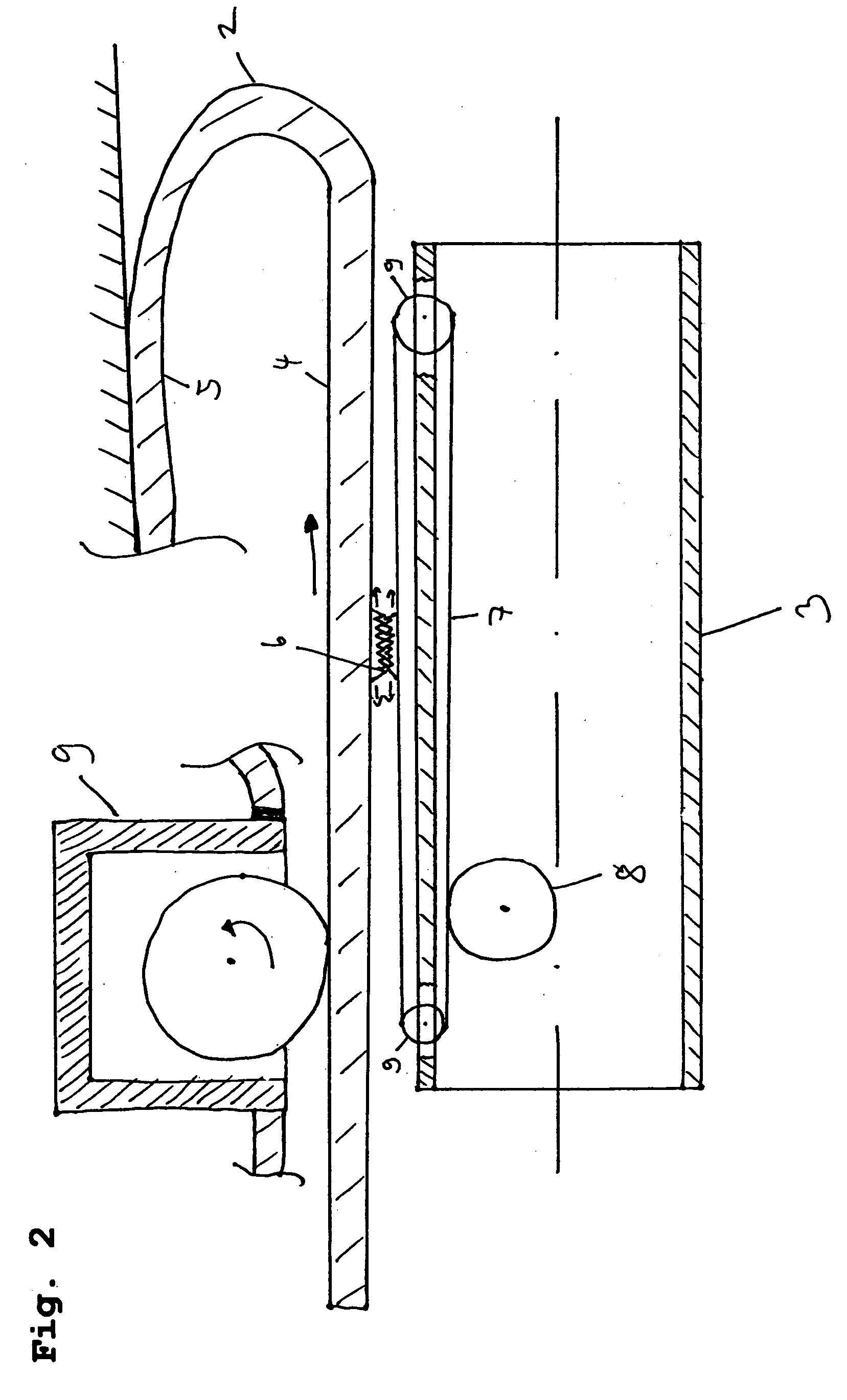 Endoscope comprising a longitudinally guided everting tube