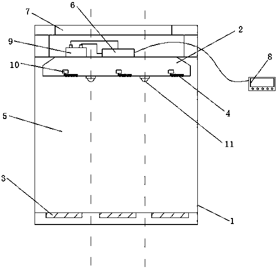 An elevator with the function of recording and displaying passenger loading status