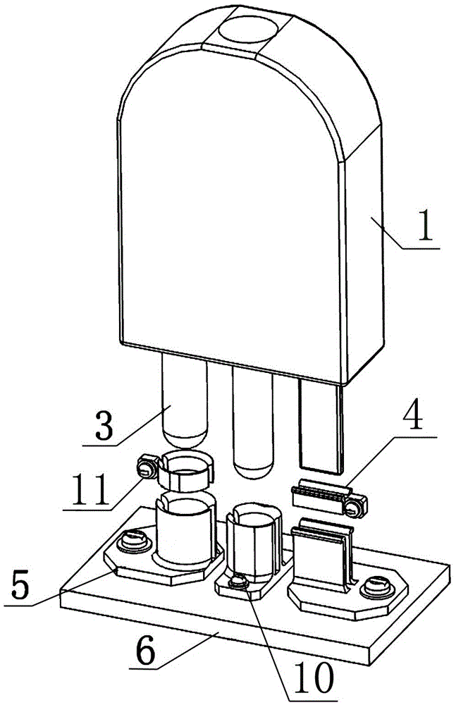 DC special-purpose socket with self-contained arc extinguishing device, matched plug of socket and application methods of socket and matched plug