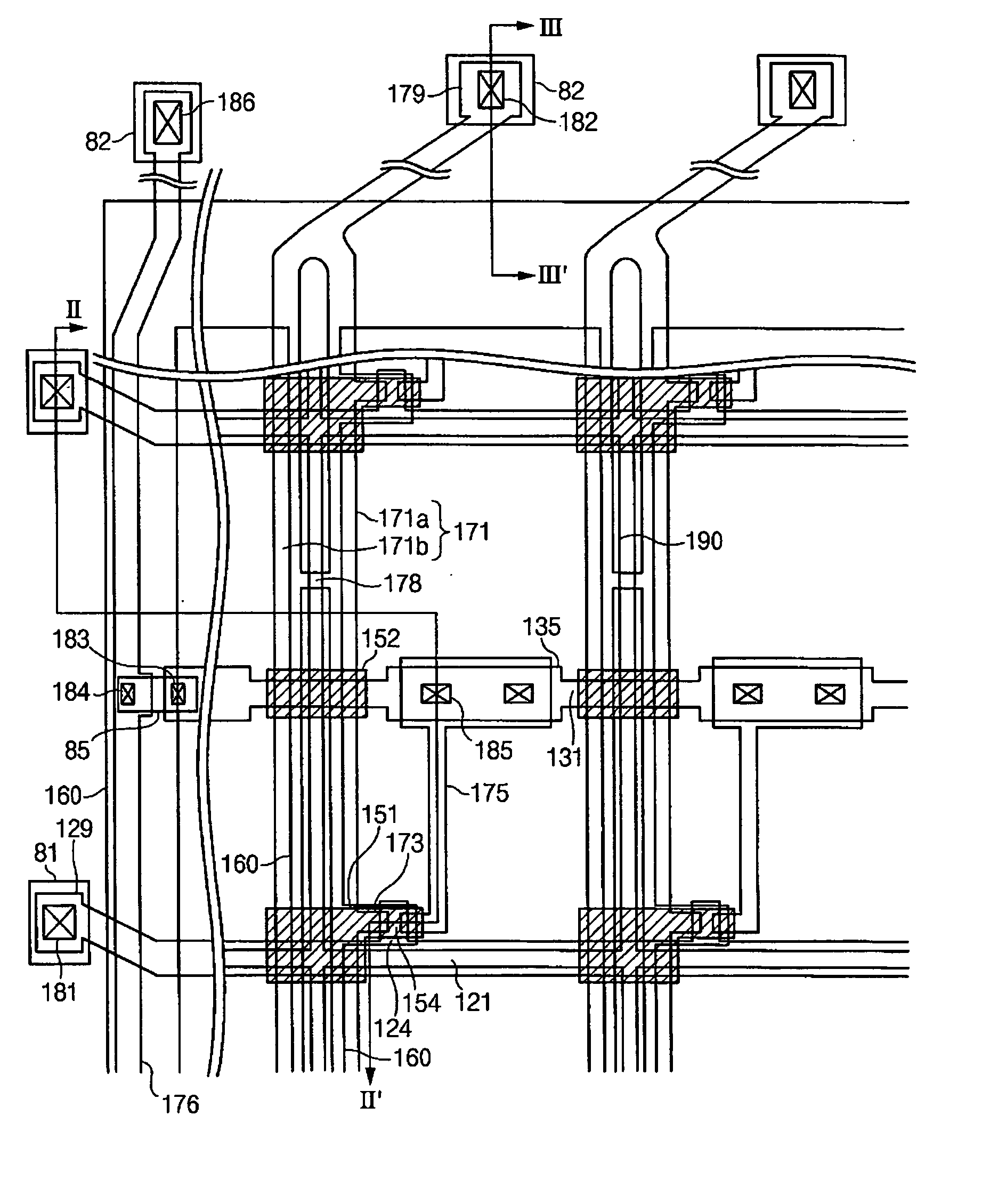 Thin film transistor array panel and liquid crystal display including the panel