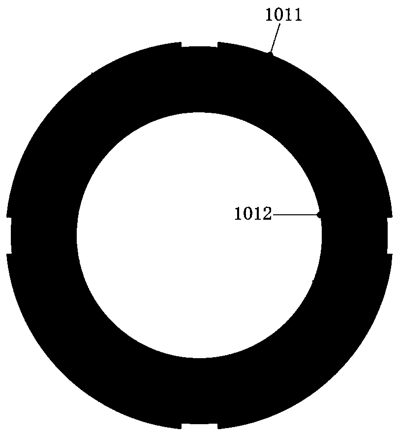 Adjusting method for aligning sample to axis of rotating shaft