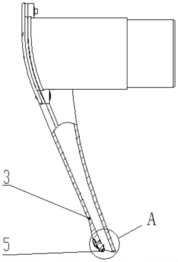 Structure-optimized bobbin suction auxiliary system