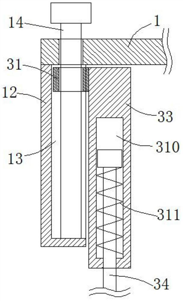 Auxiliary channeling device for sweet potato planting and channeling method thereof