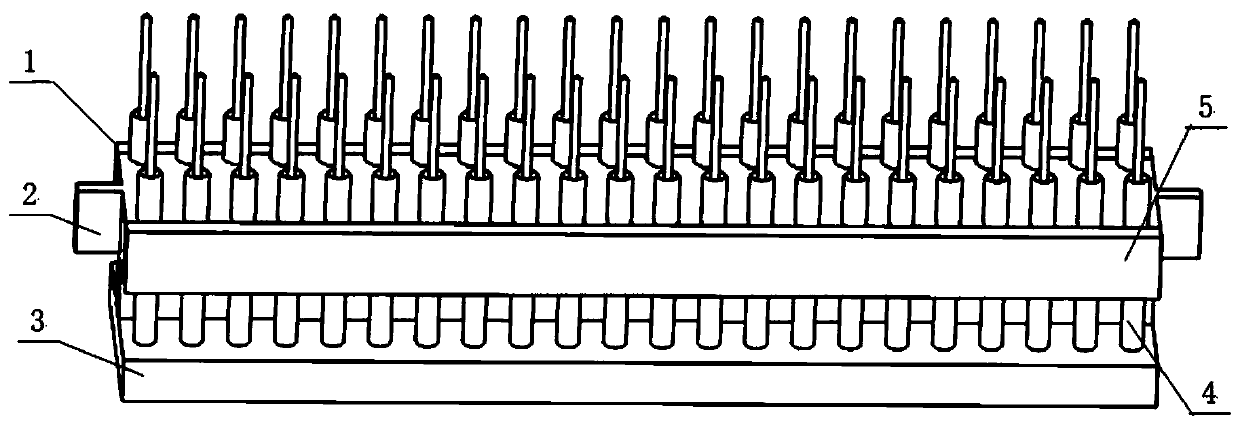 Antenna welding positioning tool and welding method thereof