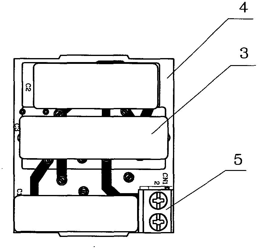 Voltage adjusting switch