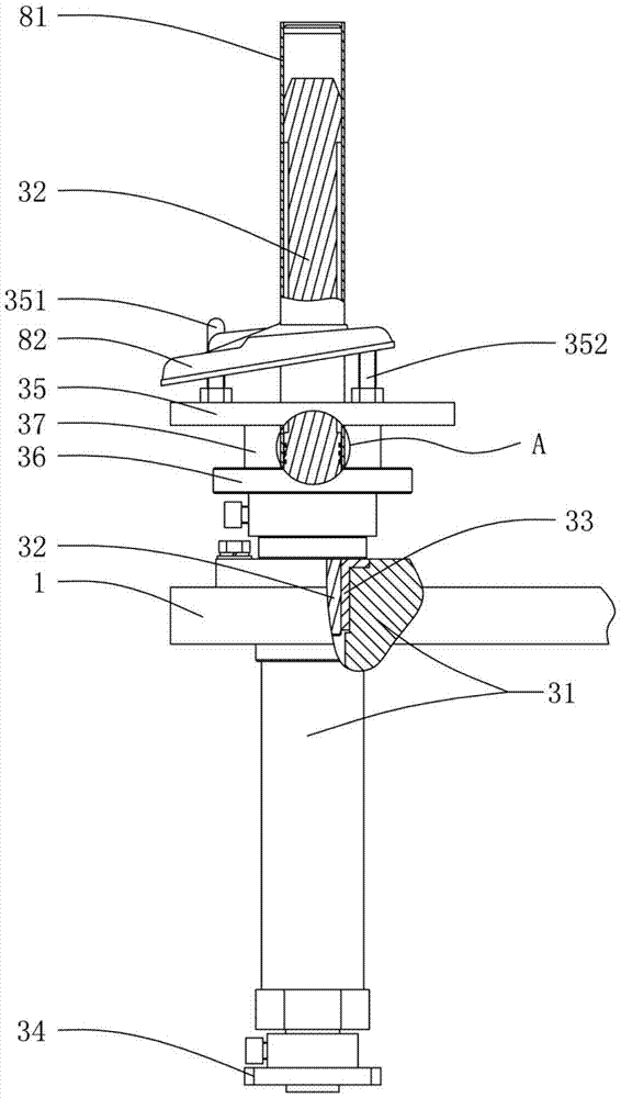 Welding mechanism of a shock absorber welding machine