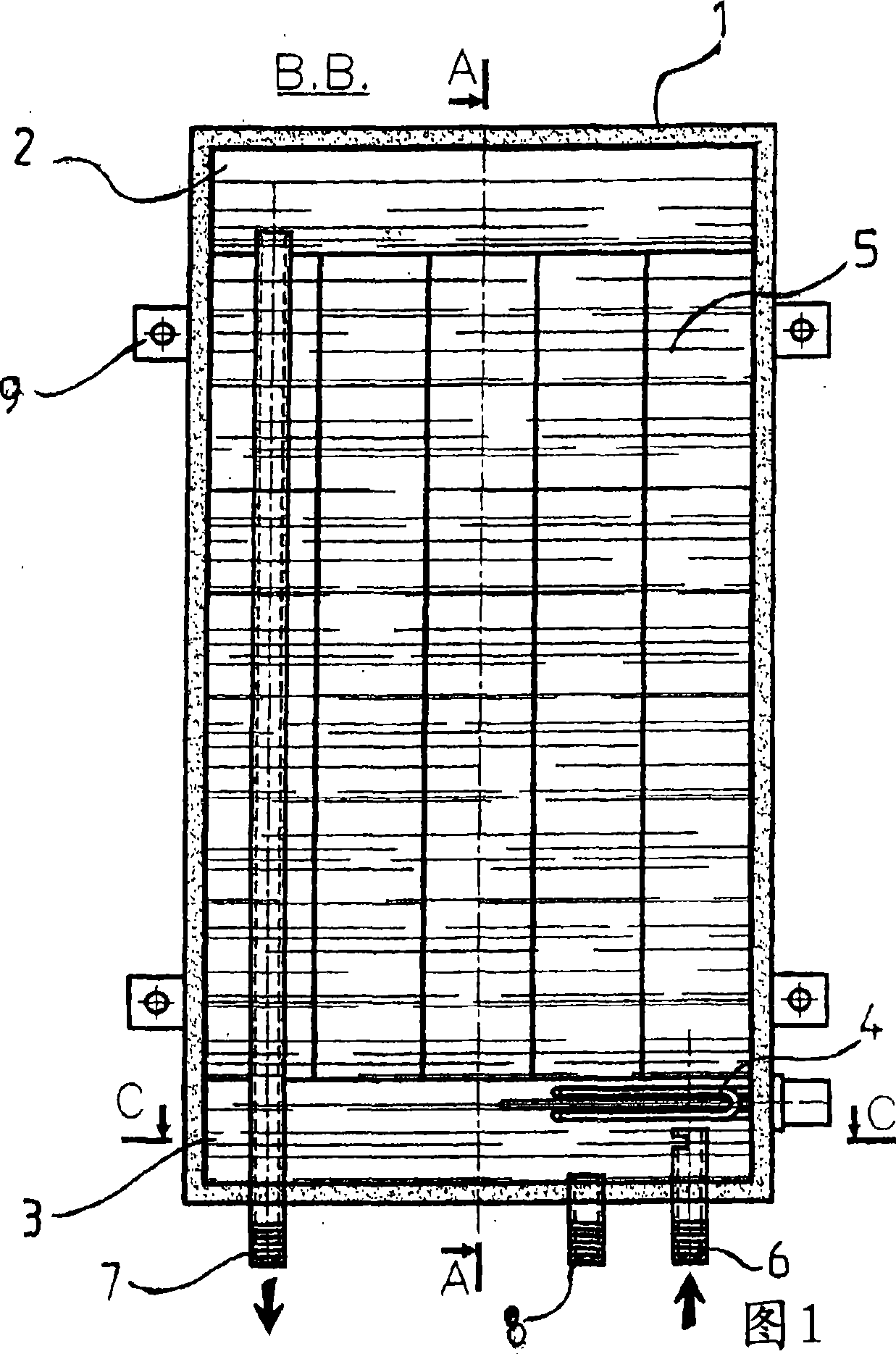 Flat casing water-heater