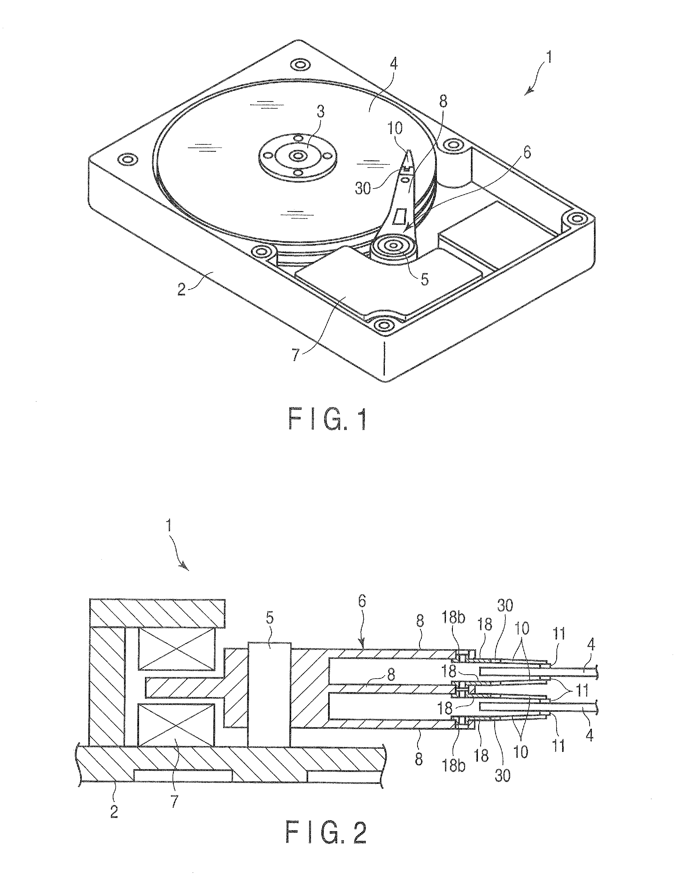 Electronic apparatus and disk drive suspension