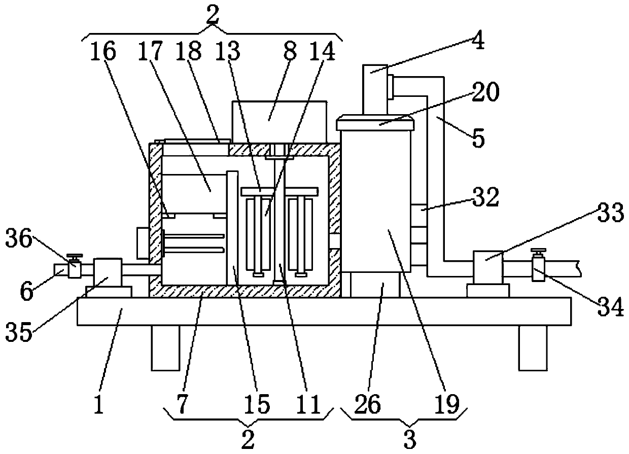 Industrial wastewater filtering device