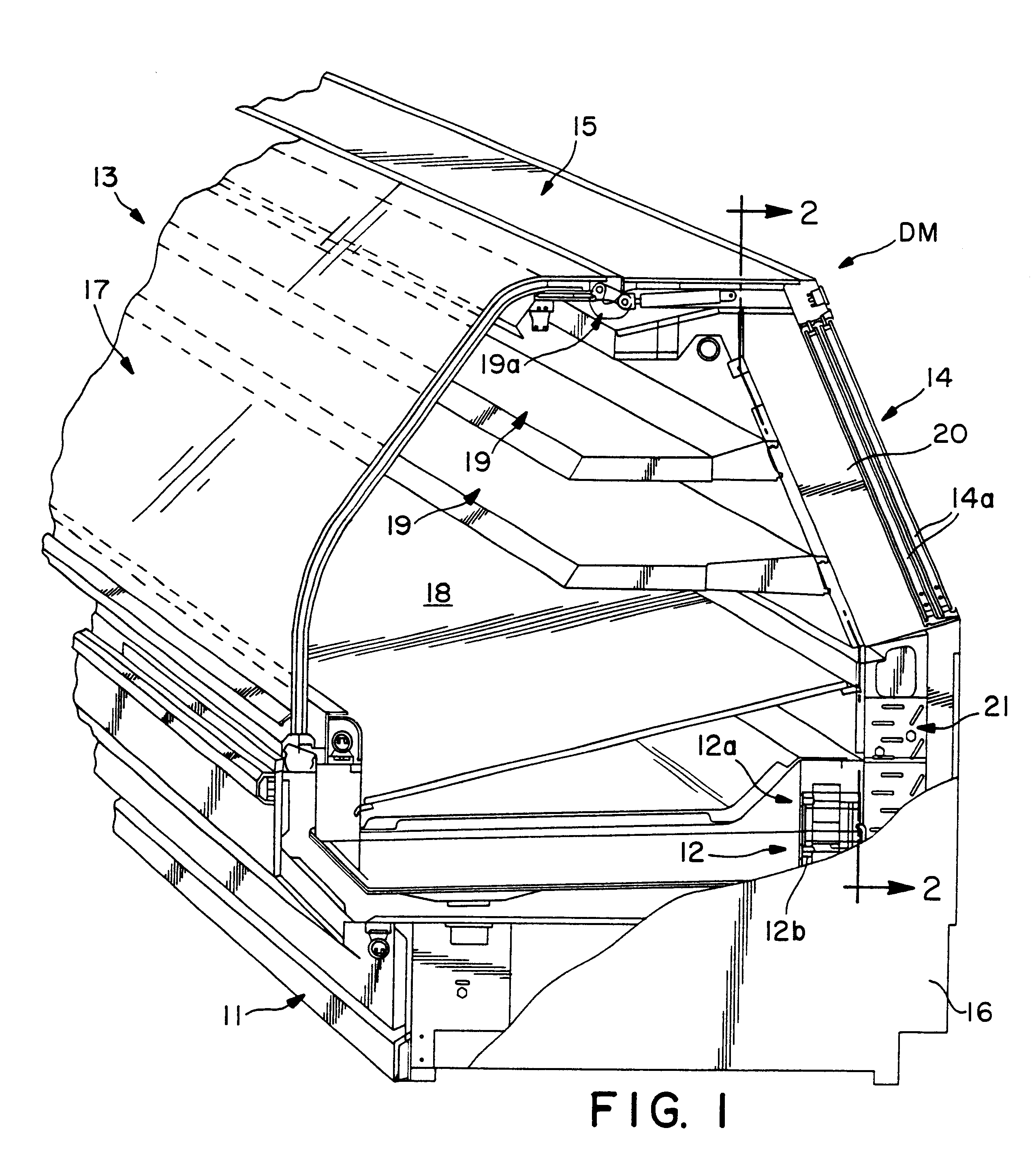 Refrigerated merchandiser with modular evaporator coils and EEPR control