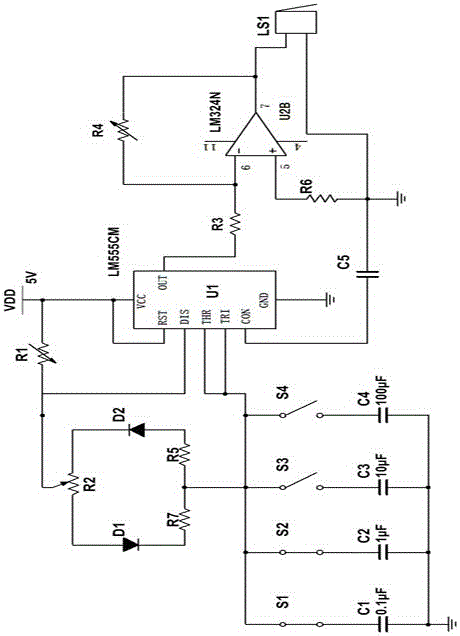 Voice signal generator capable of adjusting pulse waveforms