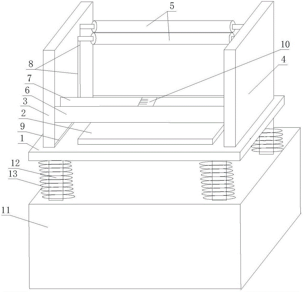 Pole piece strip cutting device with pressing function