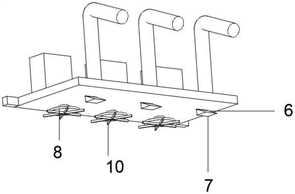 Segmented cleaning type drainage device for road