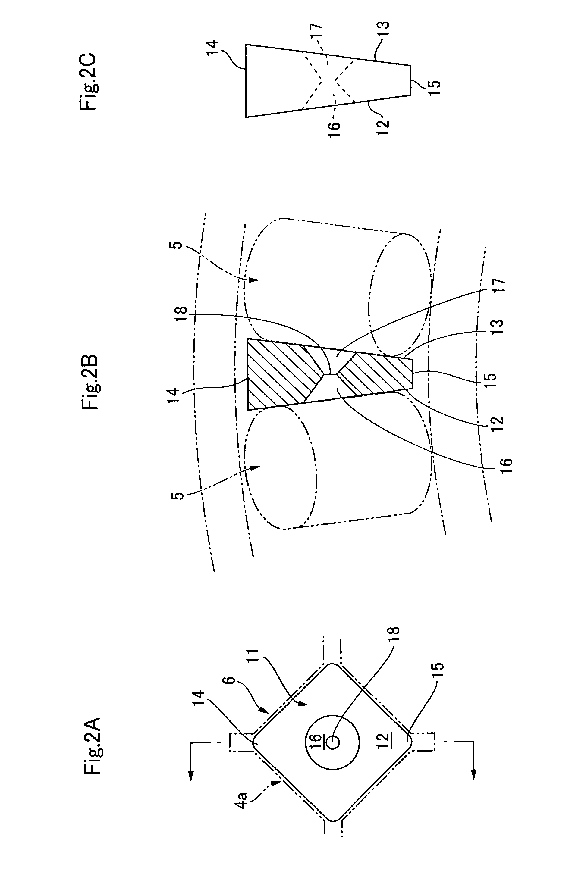 Crossed roller bearing retainer and crossed roller bearing