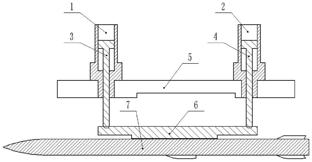 Experimental device for compensating insufficient vertical acceleration of light model method