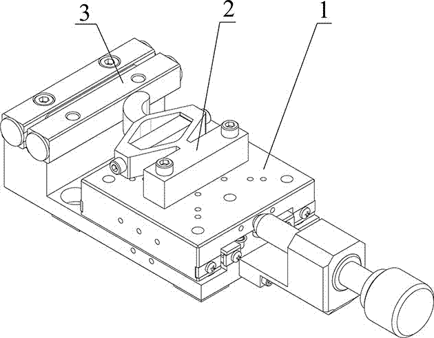 Piezoelectric stick-slip linear motor with single hook displacement conversion mechanism and its excitation method