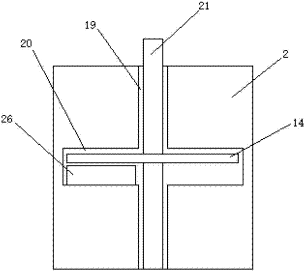 Smashing and separating device for recoverable iron scraps in building garbage