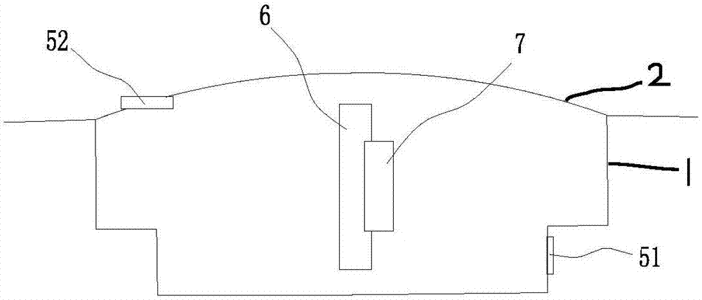 Steam valve with rotary bubble breaker