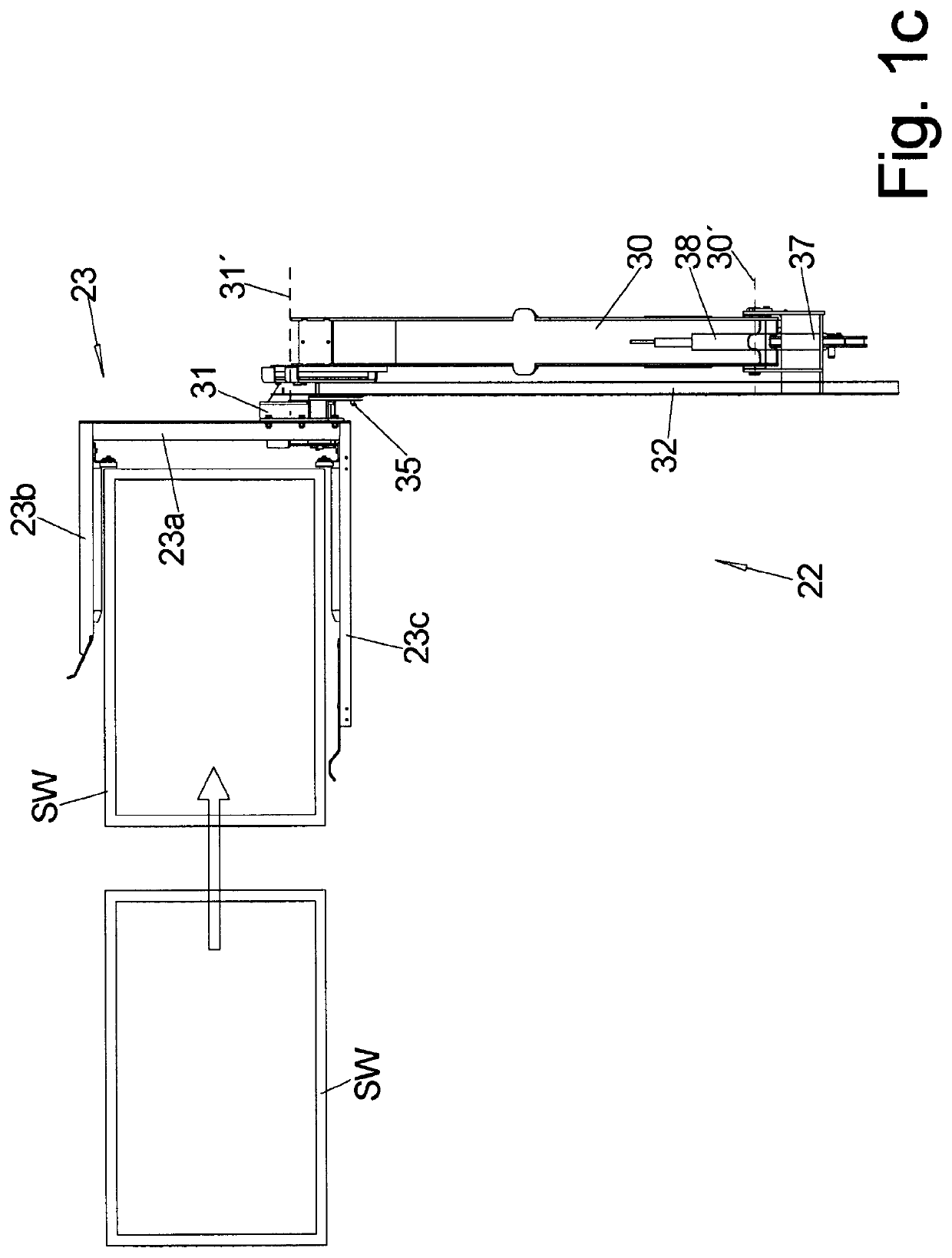 Lift and tilt device, baler equipped therewith and method of its operation