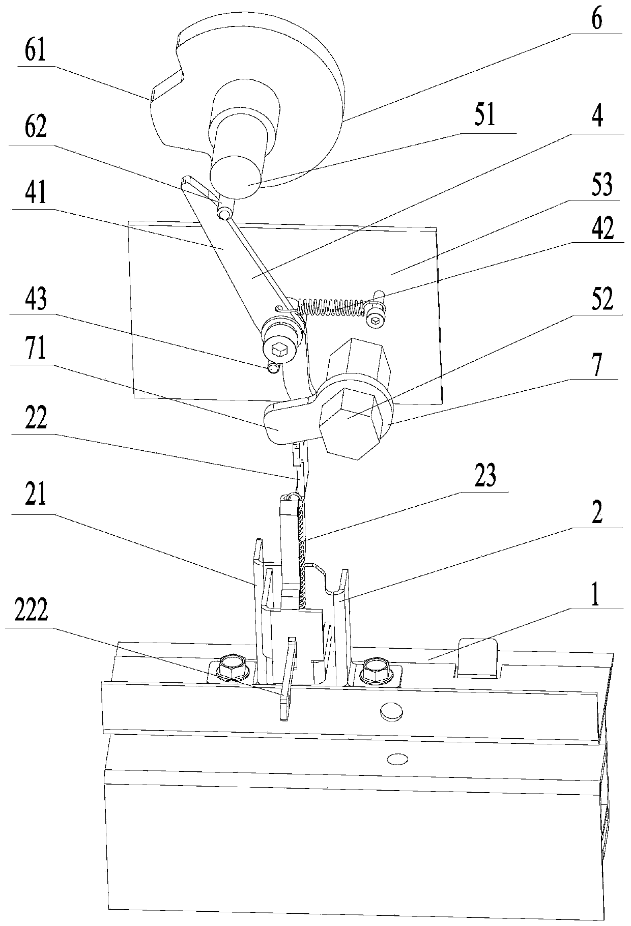 Cabinet door interlocking device for switch cabinet