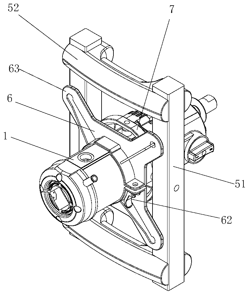 A self-deflecting mixer