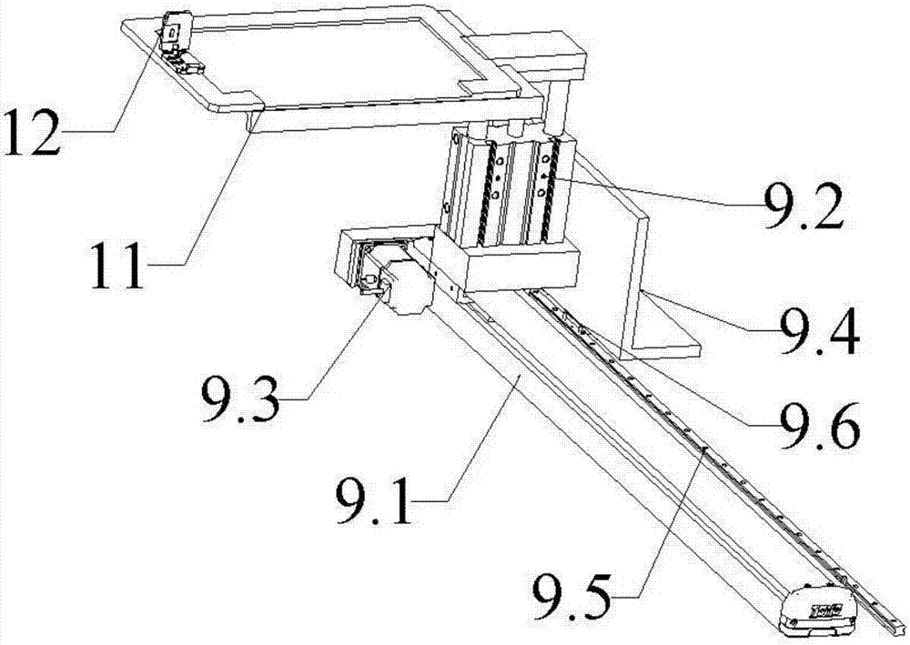 An automatic optical detection mechanism for a liquid crystal module