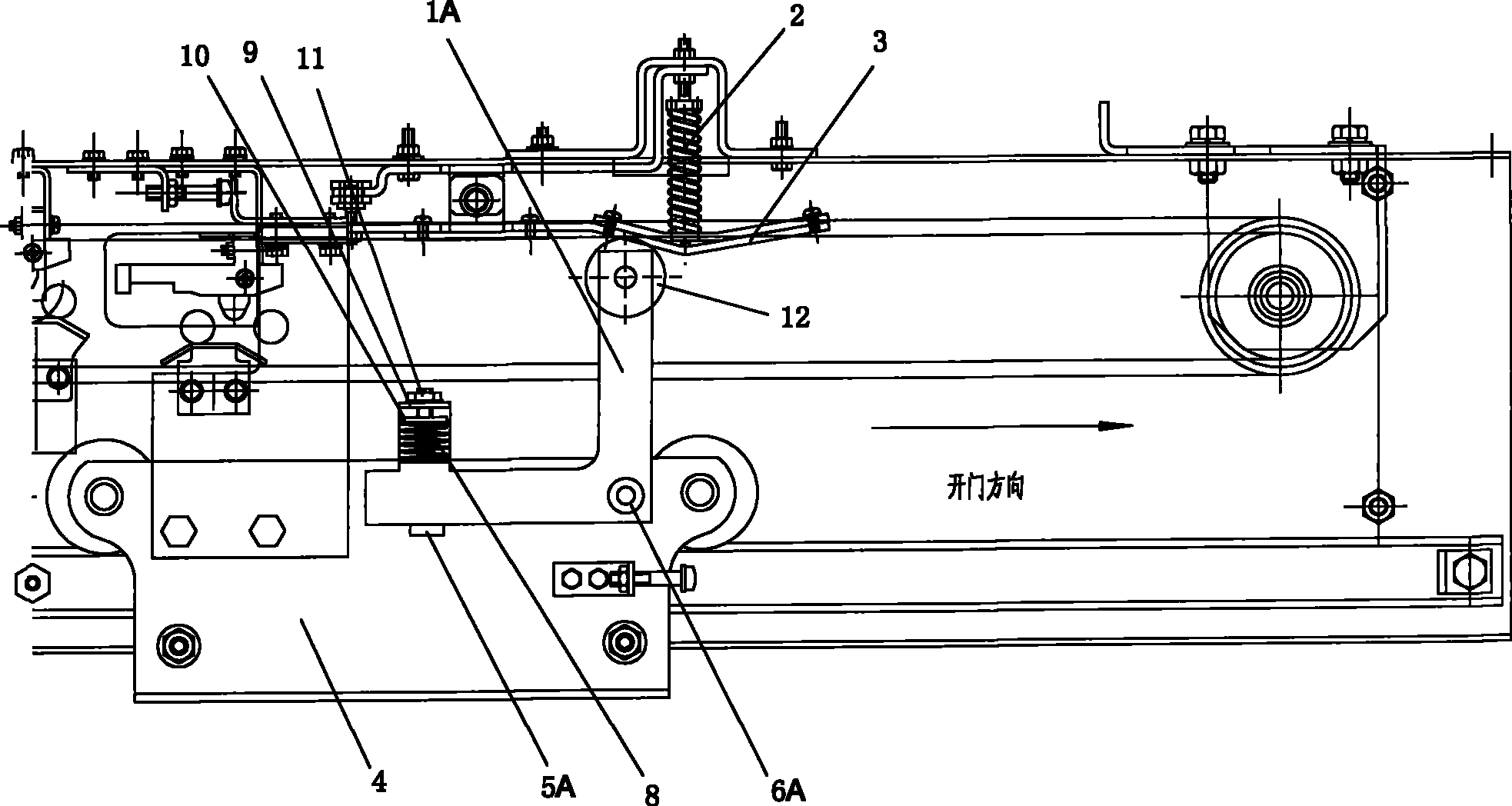 Elevator opened and closed door maintaining device