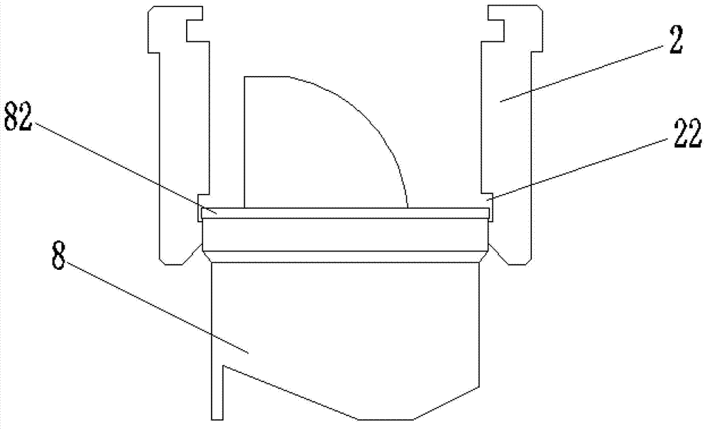 Directional cover pressing device for flow guide groove cover