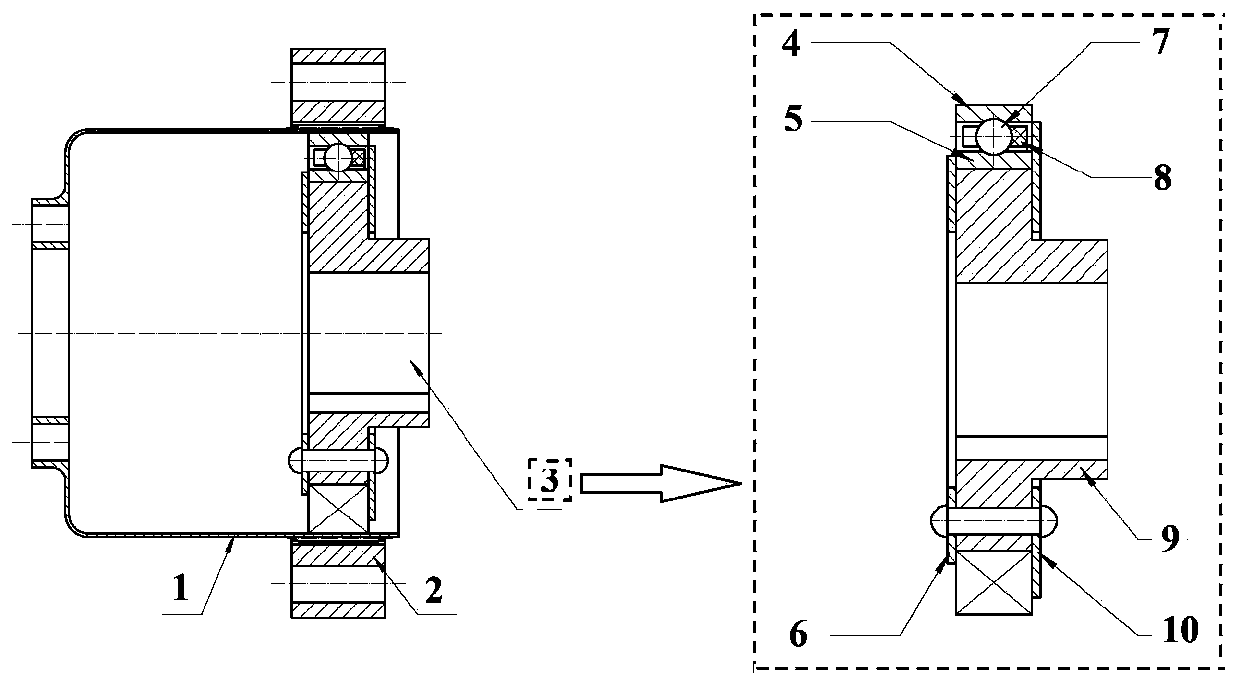 Solid-liquid composite lubricating method for cup-type harmonic gear reducer