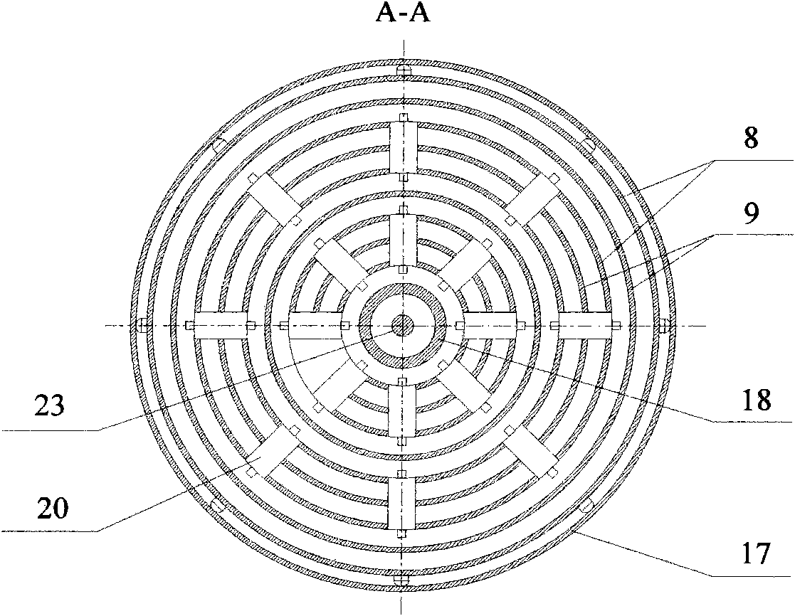 Novel and efficient electrostatic pre-coalescence method and device applied to dehydration and desalt of crude oil