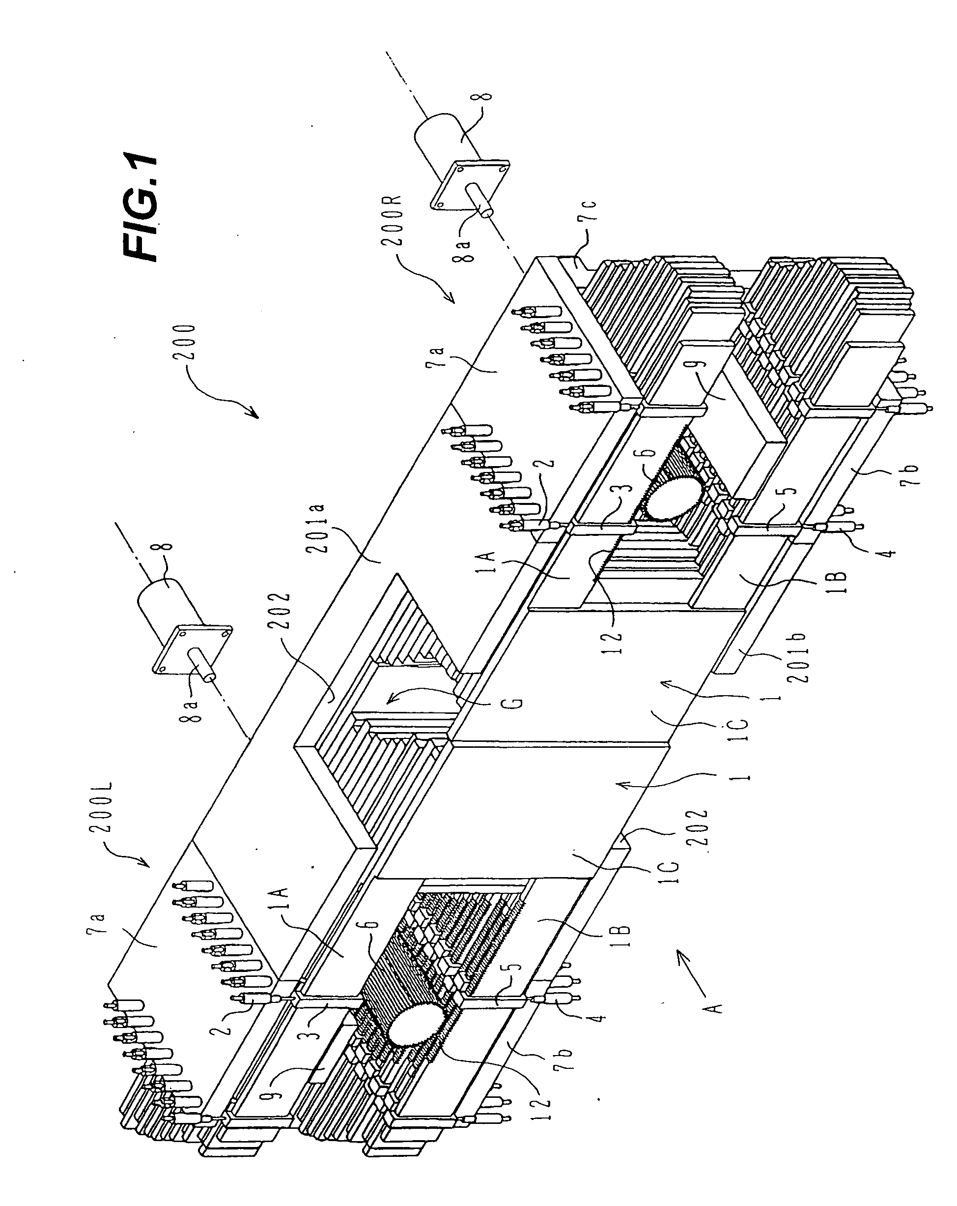 Multi-leaf collimator and medical system including accelerator