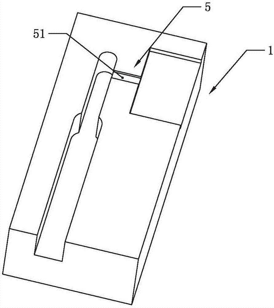 Terahertz jumperless inverted coplanar waveguide monolithic circuit package transition structure