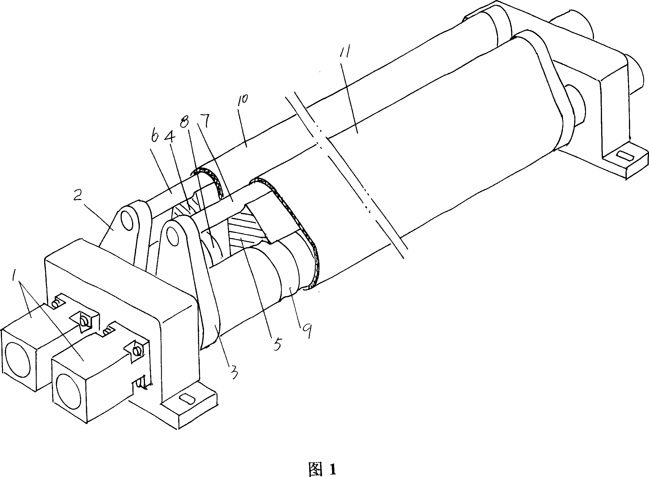 Secondary roller mechanism for full computer flat knitting machine