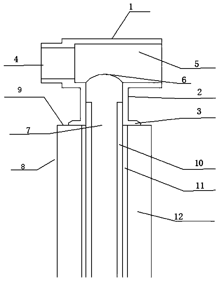 Plastic tee with shielding peak