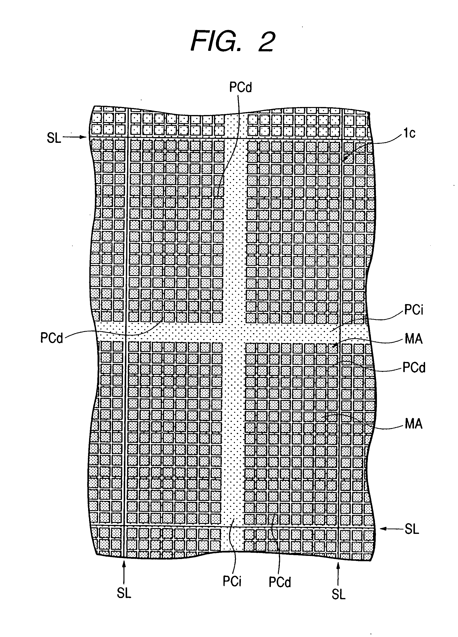 Semiconductor integrated circuit device including dummy patterns located to reduce dishing