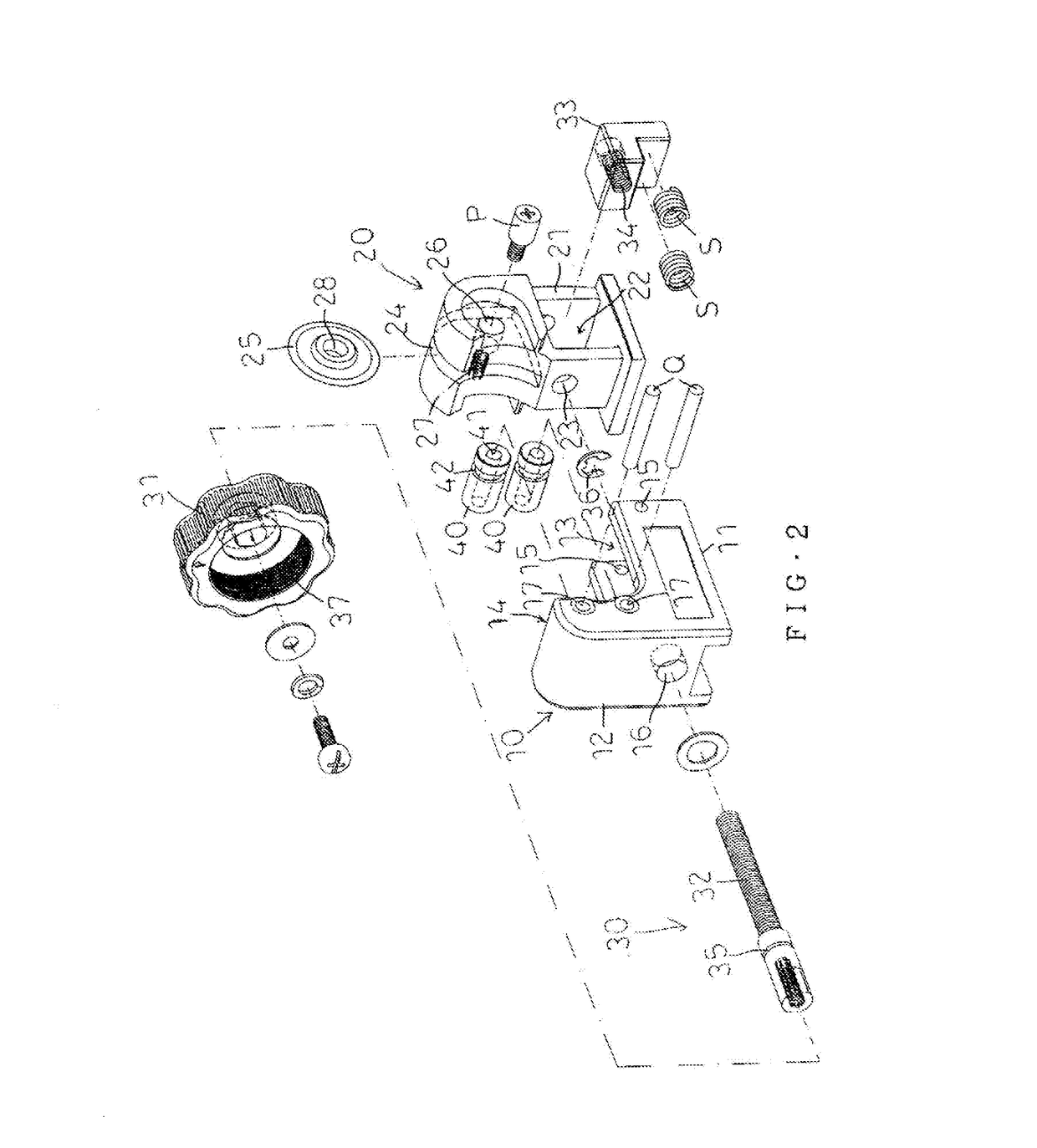 Tube Cutter with Automatically Feeding Function and with Enhanced Torque