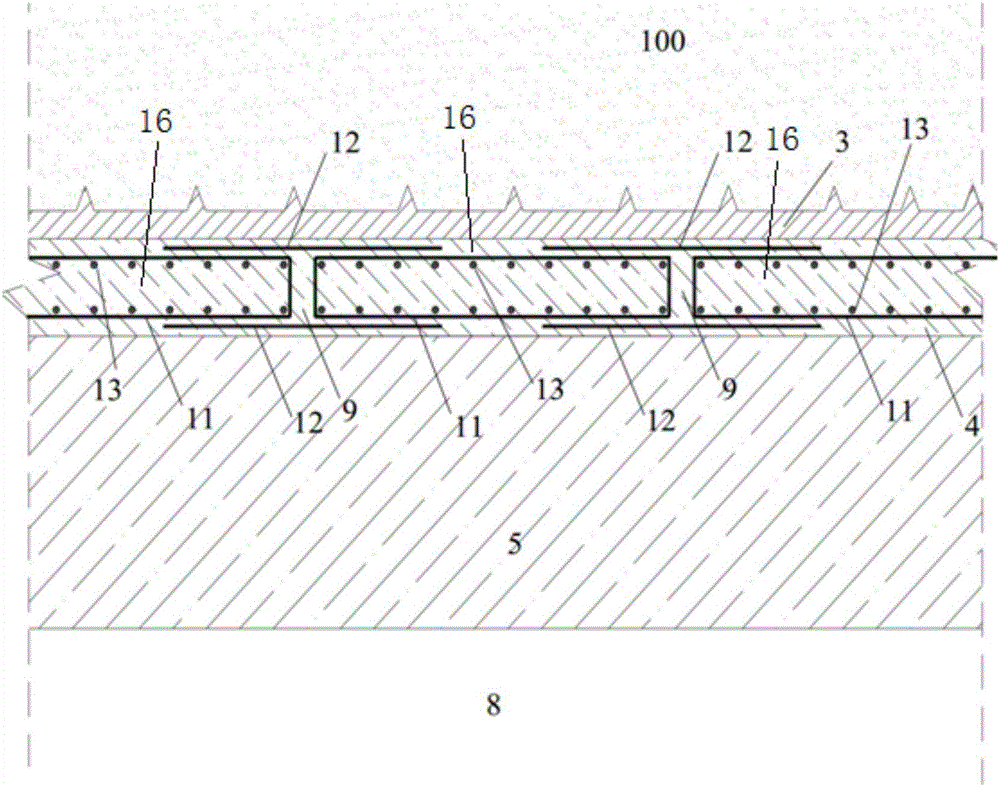 Anti-dislocation structure for water delivery tunnel crossing large-scale movable fault zone