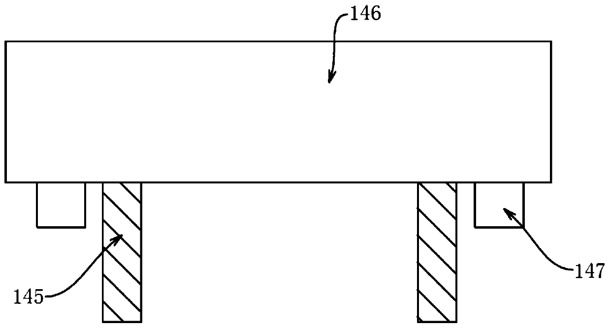 Intelligent nursing device and nursing system thereof