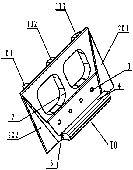 Combined connecting structure for mining excavator chassis and mining excavator